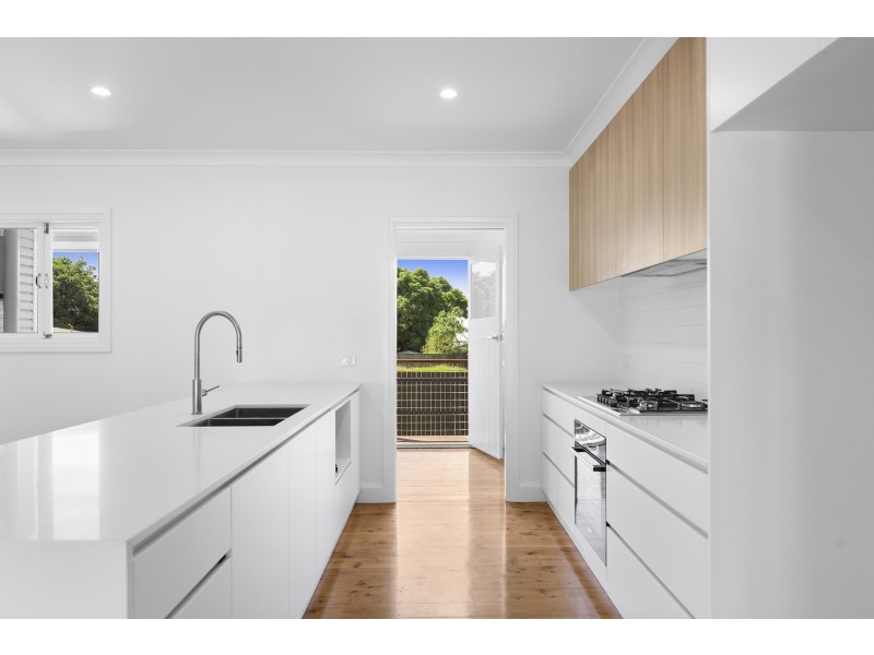 9 Pottinger Street, Newtown QLD 4350