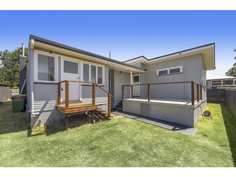 9 Pottinger Street, Newtown QLD 4350