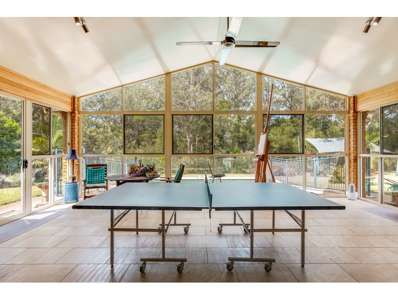 4 Leanne Court, Highfields QLD 4352