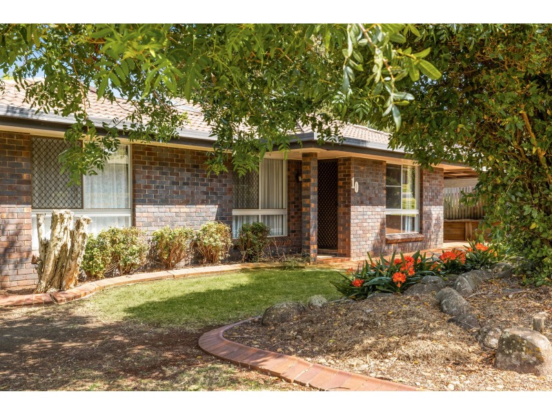 10 Seppelt Street, Wilsonton Heights QLD 4350