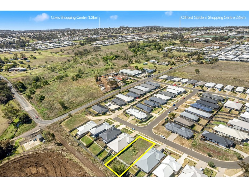 44 McInnes Crescent, Glenvale QLD 4350