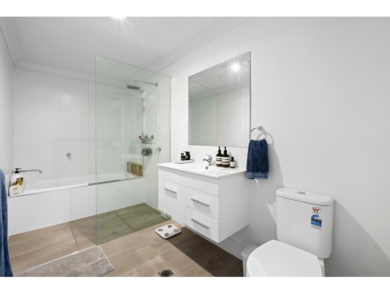 5/319a Bridge Street, Newtown QLD 4350