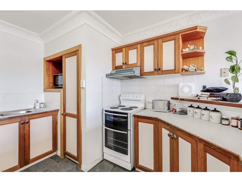 1/2 Sharon Court, Darling Heights QLD 4350