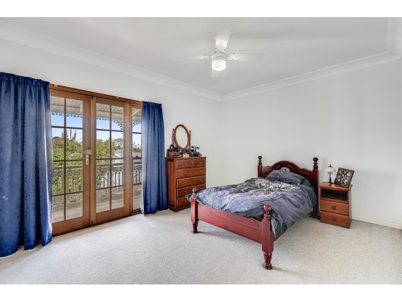 1/2 Sharon Court, Darling Heights QLD 4350