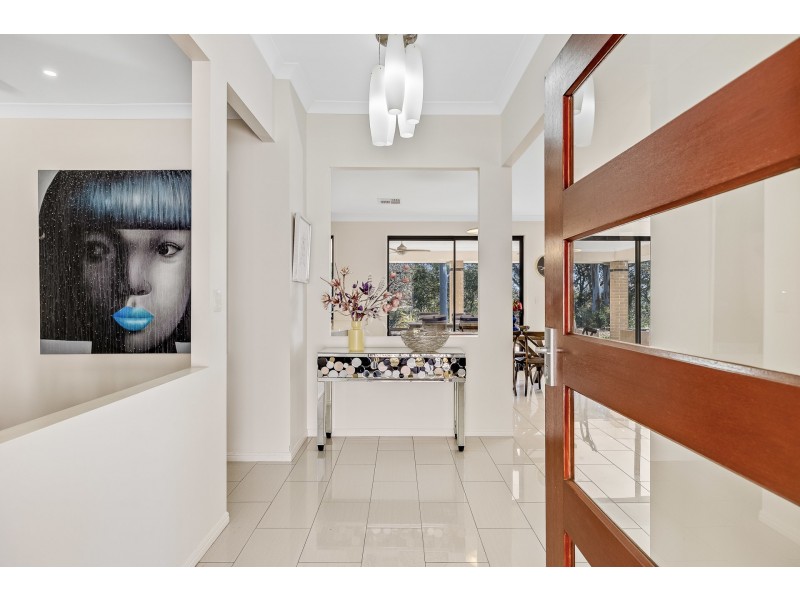 1 Burnage Street, Redwood QLD 4350