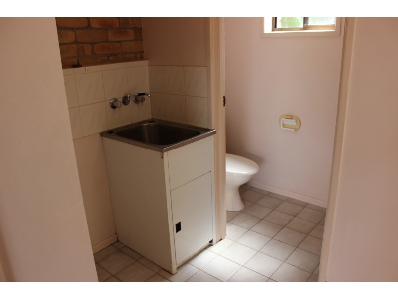 3/4 Garget Street, East Toowoomba QLD 4350