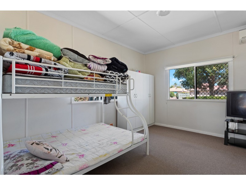 19 Warwick Street, Harristown QLD 4350