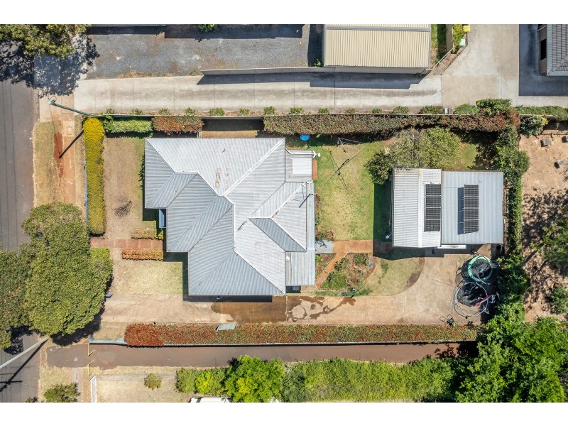 19 Warwick Street, Harristown QLD 4350