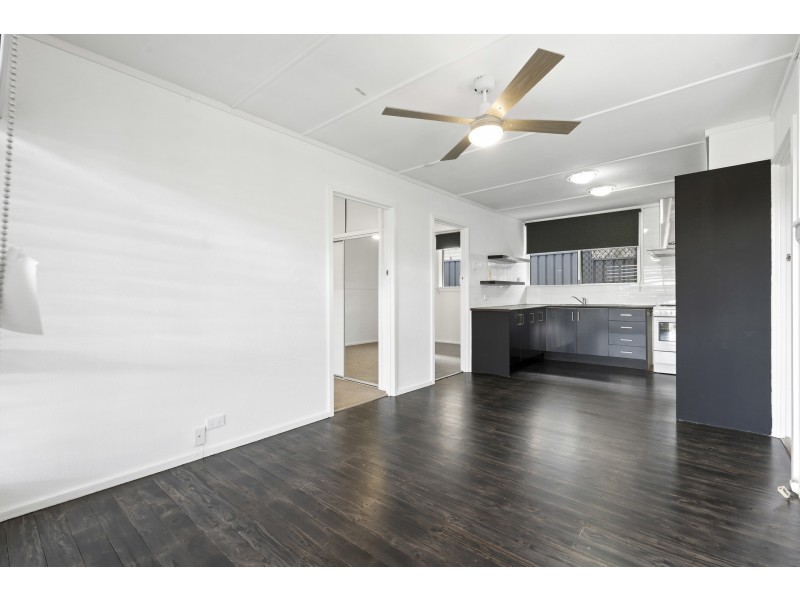 4/172 Jellicoe Street, Newtown QLD 4350
