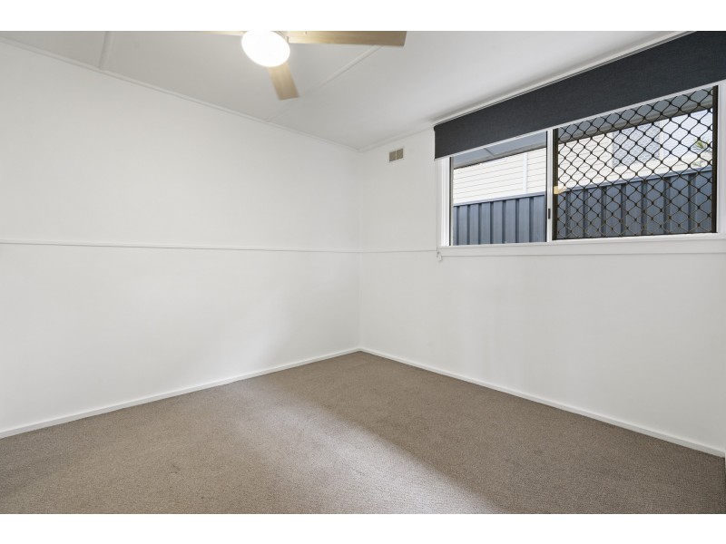 4/172 Jellicoe Street, Newtown QLD 4350
