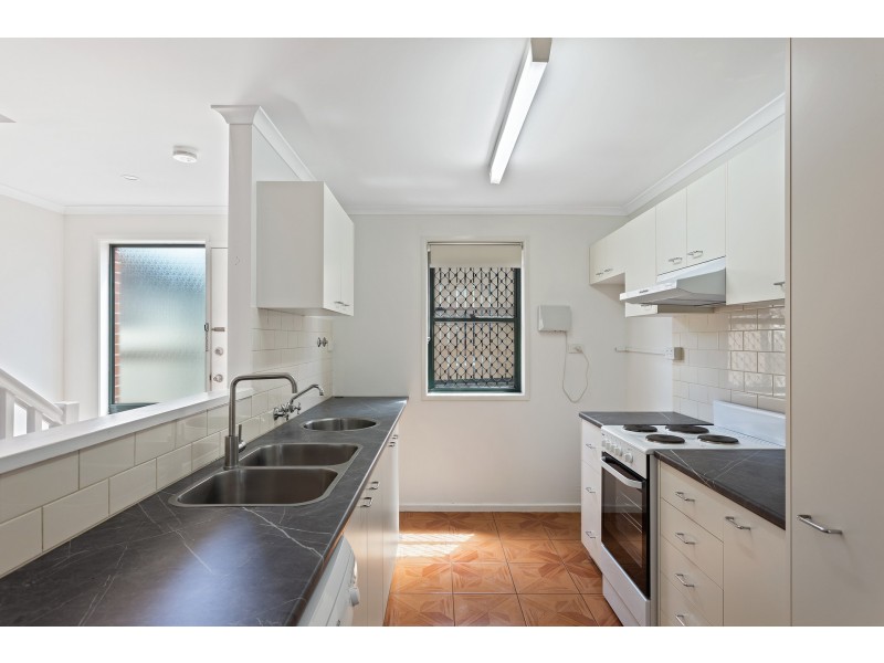 8/75-79 Lindsay Street, East Toowoomba QLD 4350
