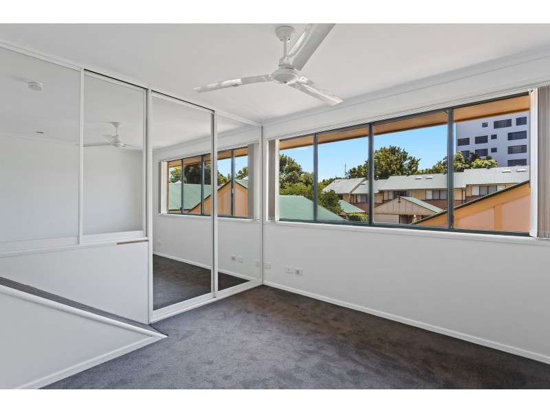 8/75-79 Lindsay Street, East Toowoomba QLD 4350