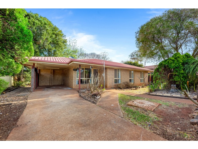 18 Trapp Street, Rockville QLD 4350