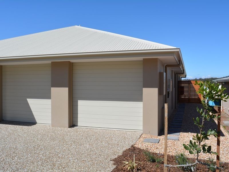 2/11 Carlin Street, Glenvale QLD 4350