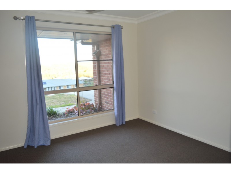7 Wodalla Court, Hodgson Vale QLD 4352