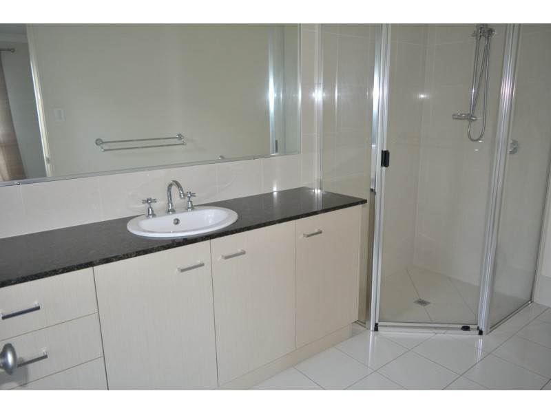 7 Wodalla Court, Hodgson Vale QLD 4352