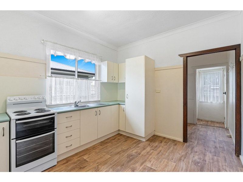 134a Holberton Street, Newtown QLD 4350