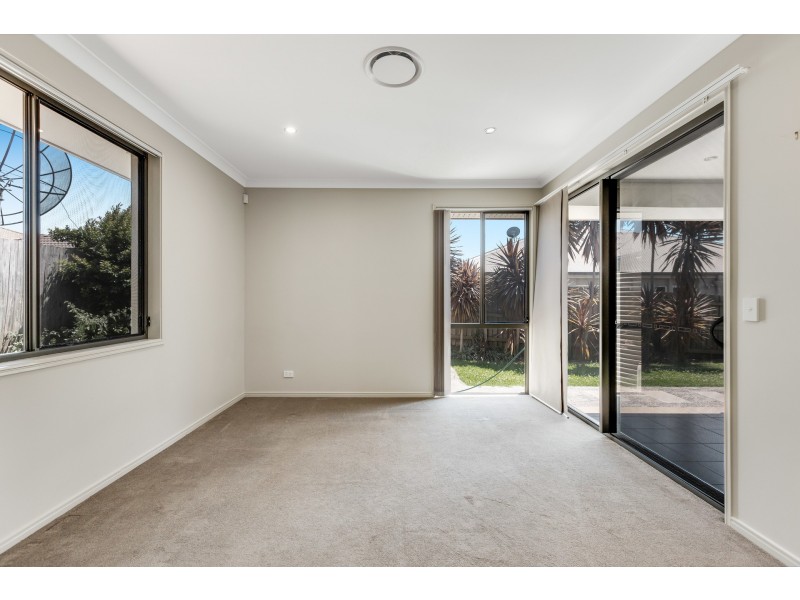 23 Kearney Street, Kearneys Spring QLD 4350