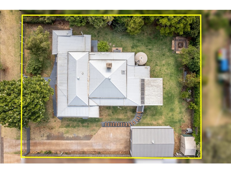 311 South Street, Harristown QLD 4350