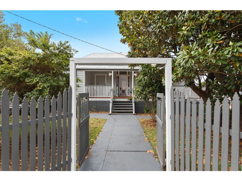 311 South Street, Harristown QLD 4350