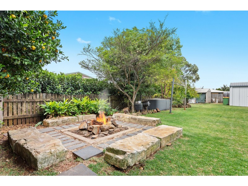311 South Street, Harristown QLD 4350