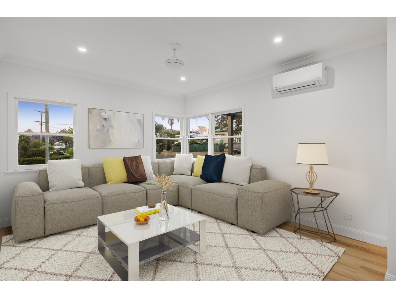 14 Rhyde Street, Mount Lofty QLD 4350