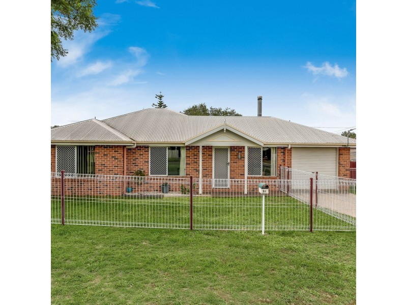 1a Eileen Street, Harristown QLD 4350
