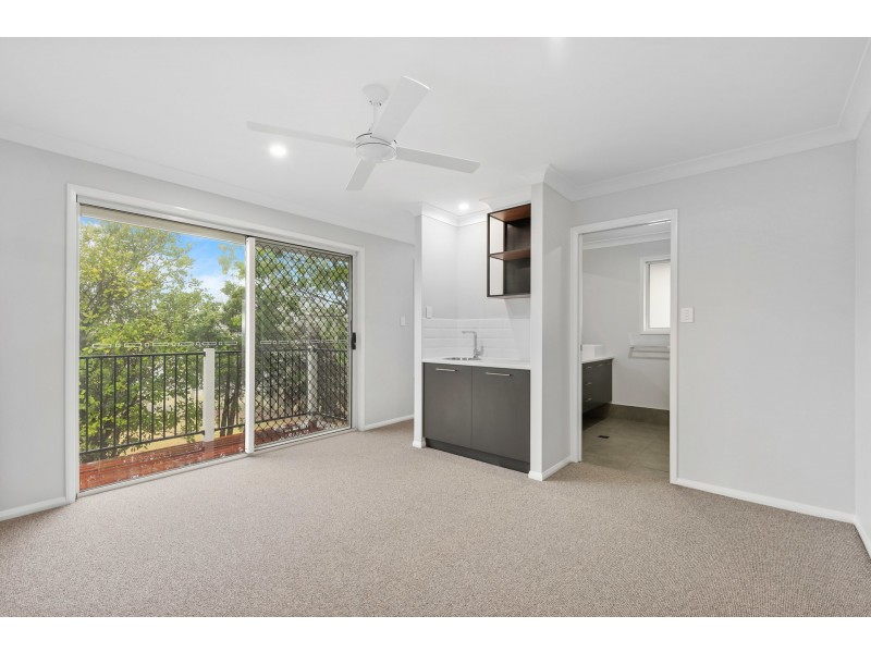 21 Alpine Court, Cranley QLD 4350