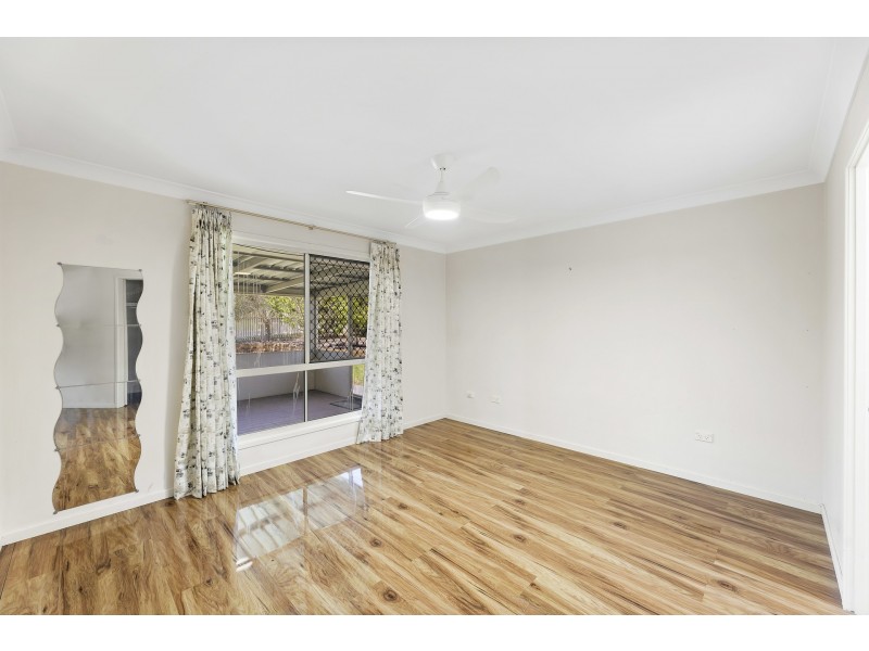 2 Gouldson Drive, Kearneys Spring QLD 4350