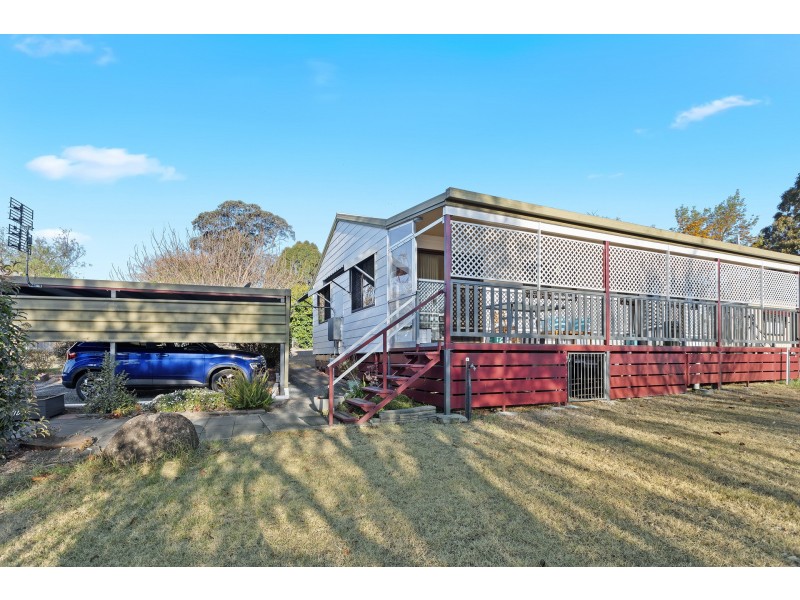 2/300 Newman Road, Vale View QLD 4352