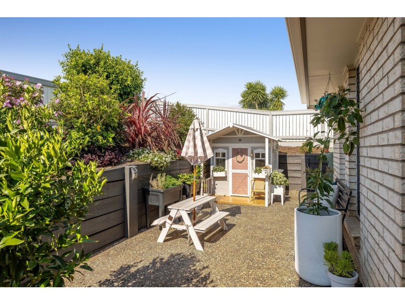 17 Cassidy Terrace, Mount Kynoch QLD 4350