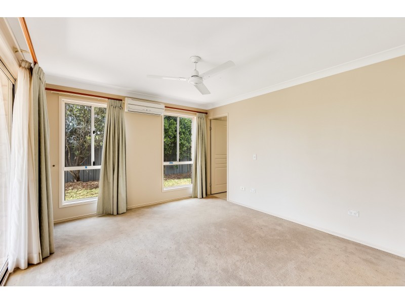1 Ace Drive, Glenvale QLD 4350