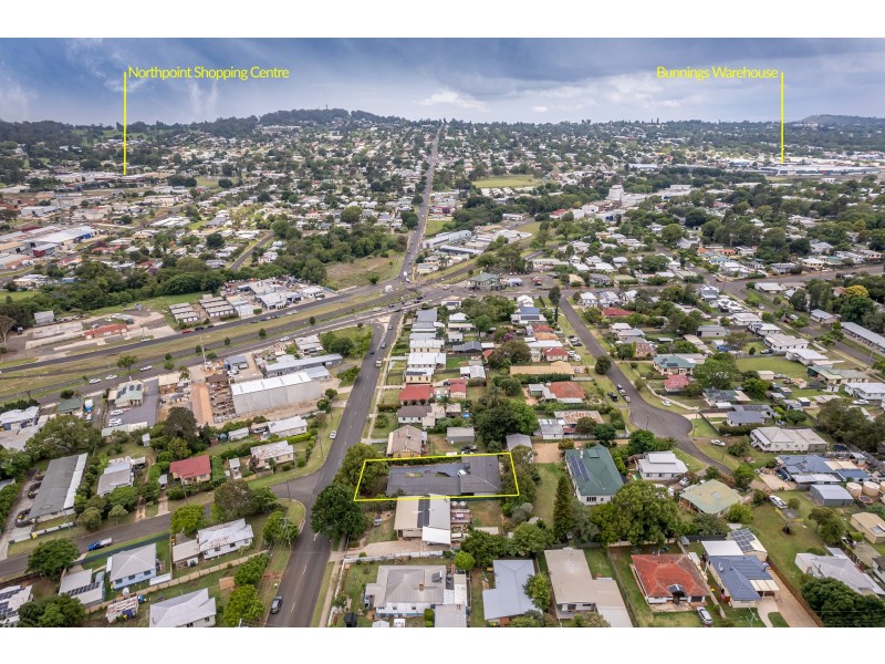 172 Jellicoe Street, Newtown QLD 4350
