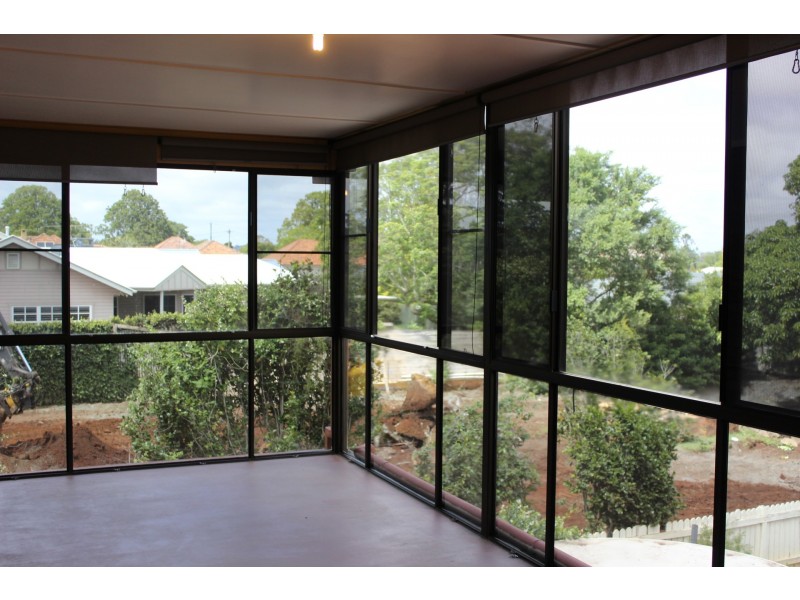 1/2G James Street, Rangeville QLD 4350