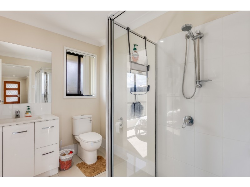 21 Kensei Street, Wyreema QLD 4352