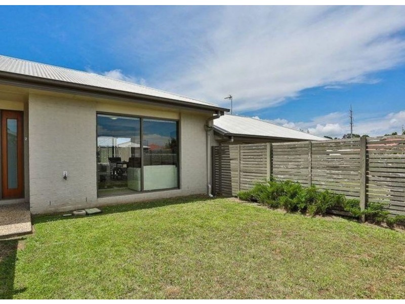 2/1 Nabiac Close, Kearneys Spring QLD 4350