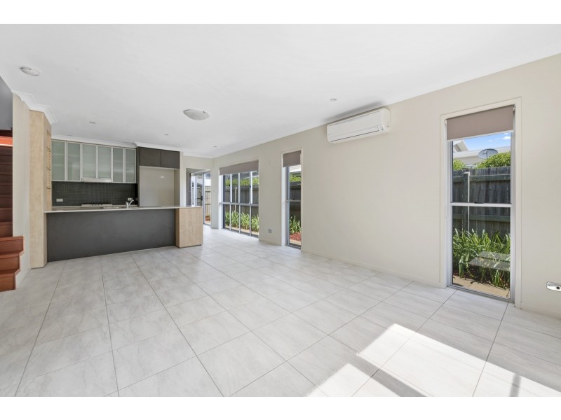 4/4b Herries Street, East Toowoomba QLD 4350