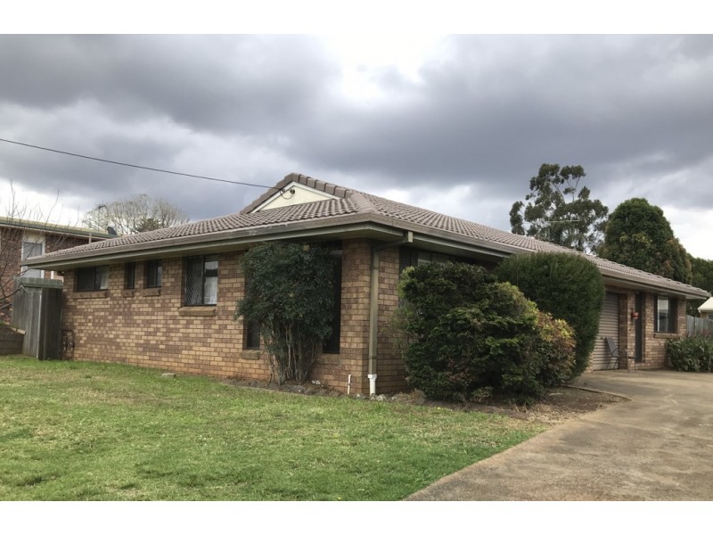 1/65 Wine Drive, Wilsonton QLD 4350