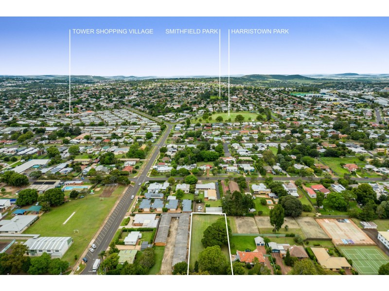 350 South Street, Harristown QLD 4350