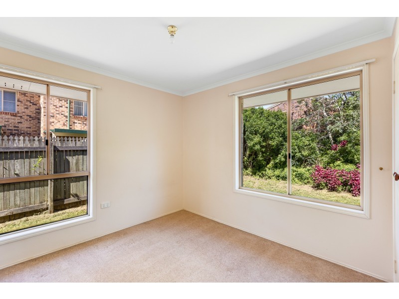 5 Koppe Court, Centenary Heights QLD 4350