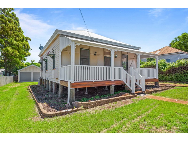 3 McCook Street, South Toowoomba QLD 4350