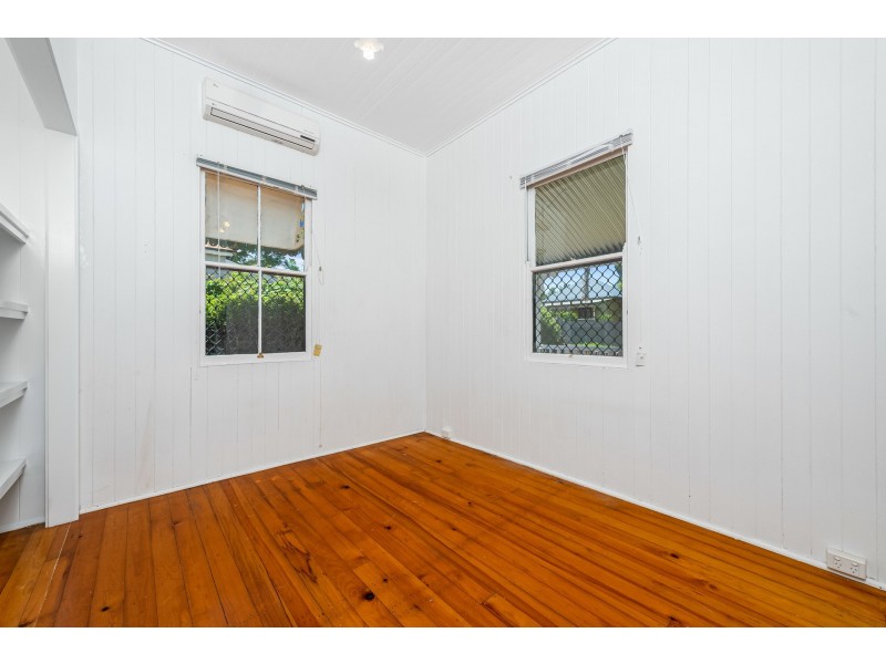 3 McCook Street, South Toowoomba QLD 4350
