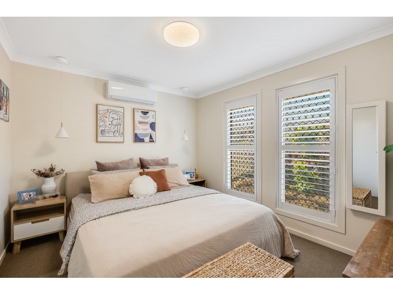 17 Cassidy Terrace, Mount Kynoch QLD 4350