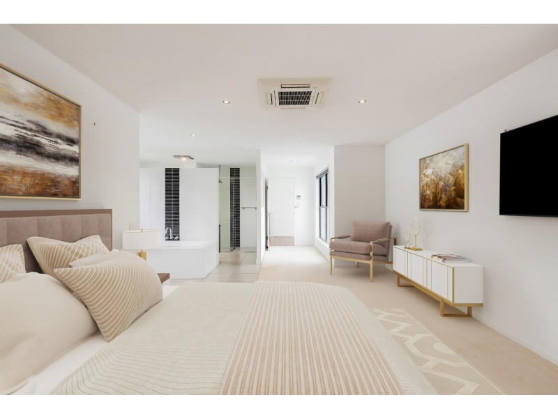 97 Spring Street, Middle Ridge QLD 4350
