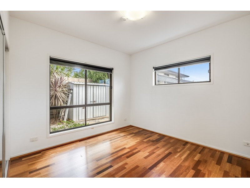 97 Spring Street, Middle Ridge QLD 4350