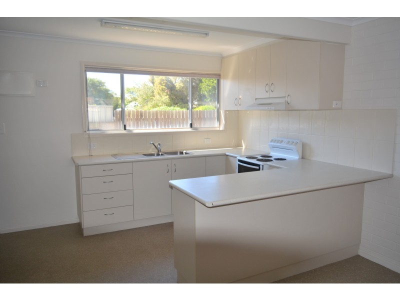 4/96 Herries Street, East Toowoomba QLD 4350