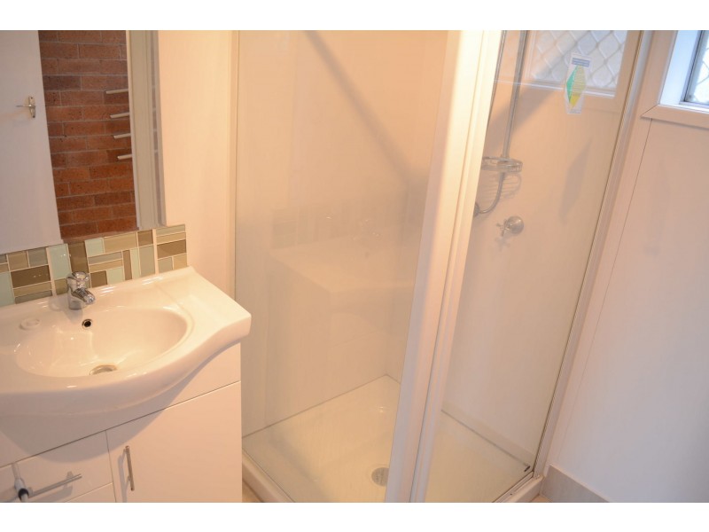 1/22 Kirklees Street, Newtown QLD 4350