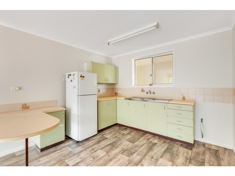 3/100a Holberton Street, Newtown QLD 4350