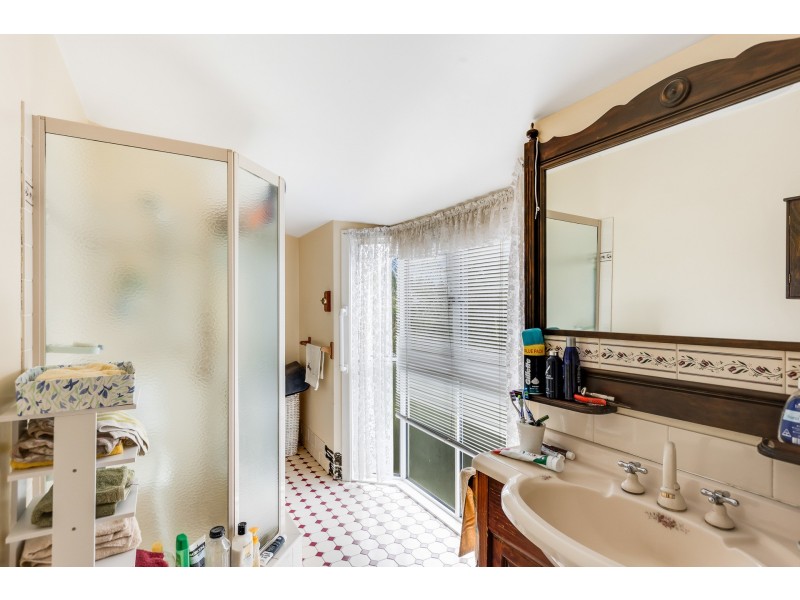 19-25 Eust Euston Road, Glenvale QLD 4350