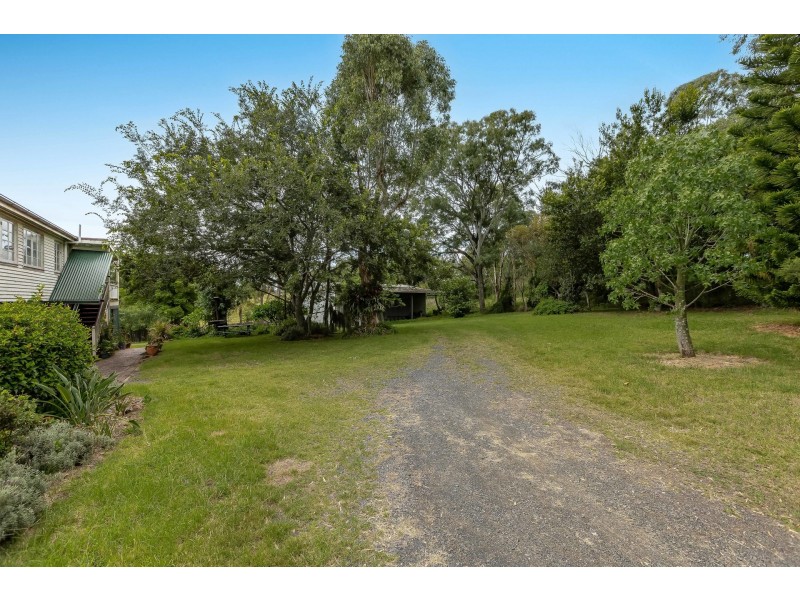 19-25 Eust Euston Road, Glenvale QLD 4350